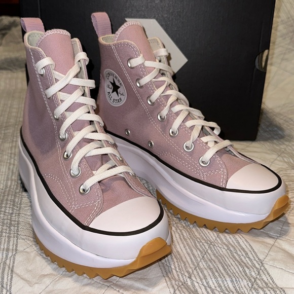 Run Star Hike Hi Converse Platform Hightops - Picture 2 of 11